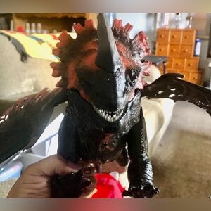 How to Train Your Dragon Titan Red Death Action Figure Toy